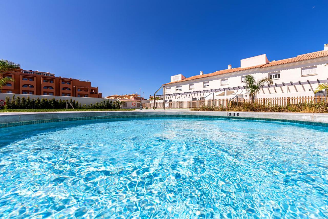 Near Beach, Cosy Terrace, Pool & Fibre Wifi タリファ エクステリア 写真